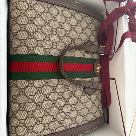 Bag - Picture 1 of 3